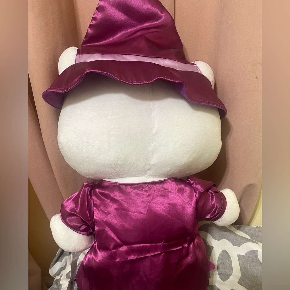 Hello kitty witch greeter - Picture 3 of 3